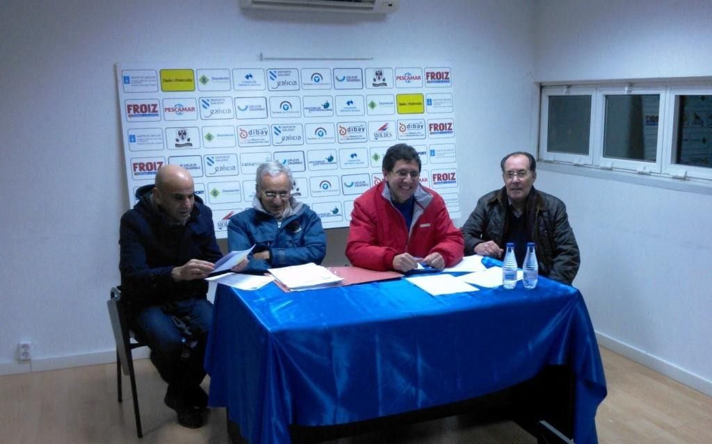A directiva da Sociedad Gimnástica durante a Asemblea de Socios do ano 2014