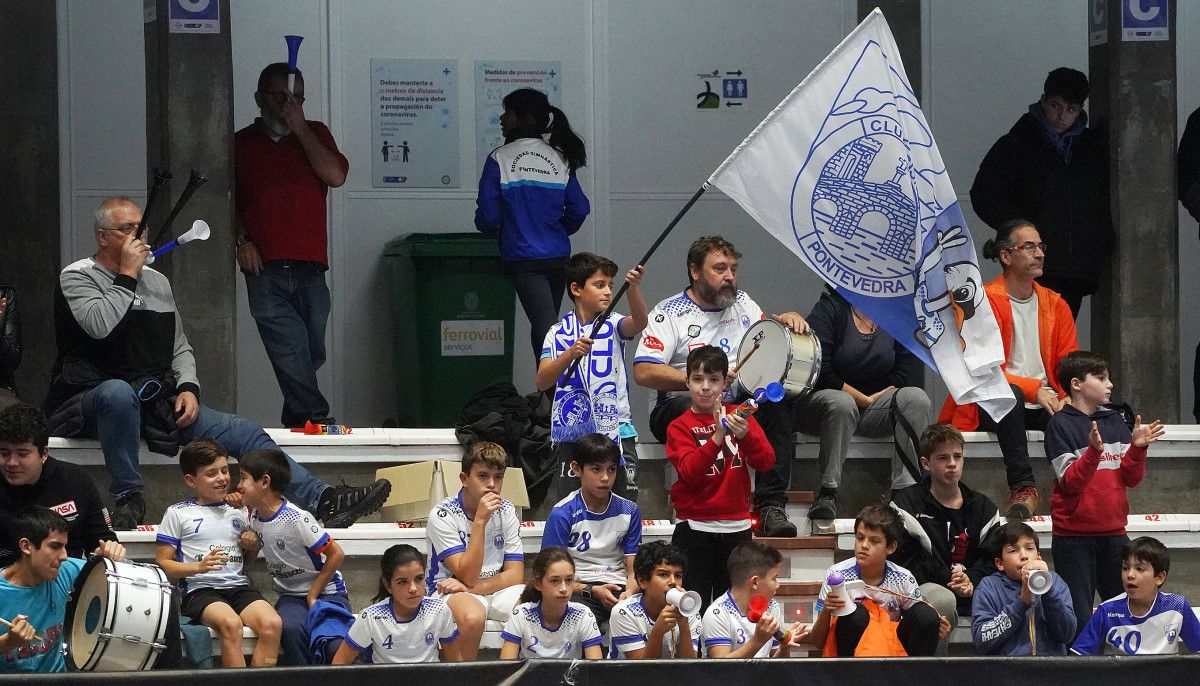 Partido de Copa do Rei entre Cisne e Ángel Ximénez