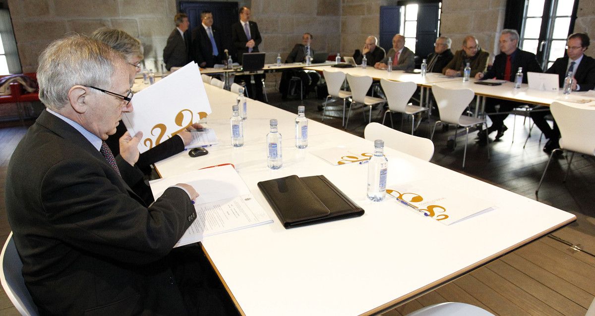 Reunión del Consello Social de la Universidad de Vigo en la Casa das Campás