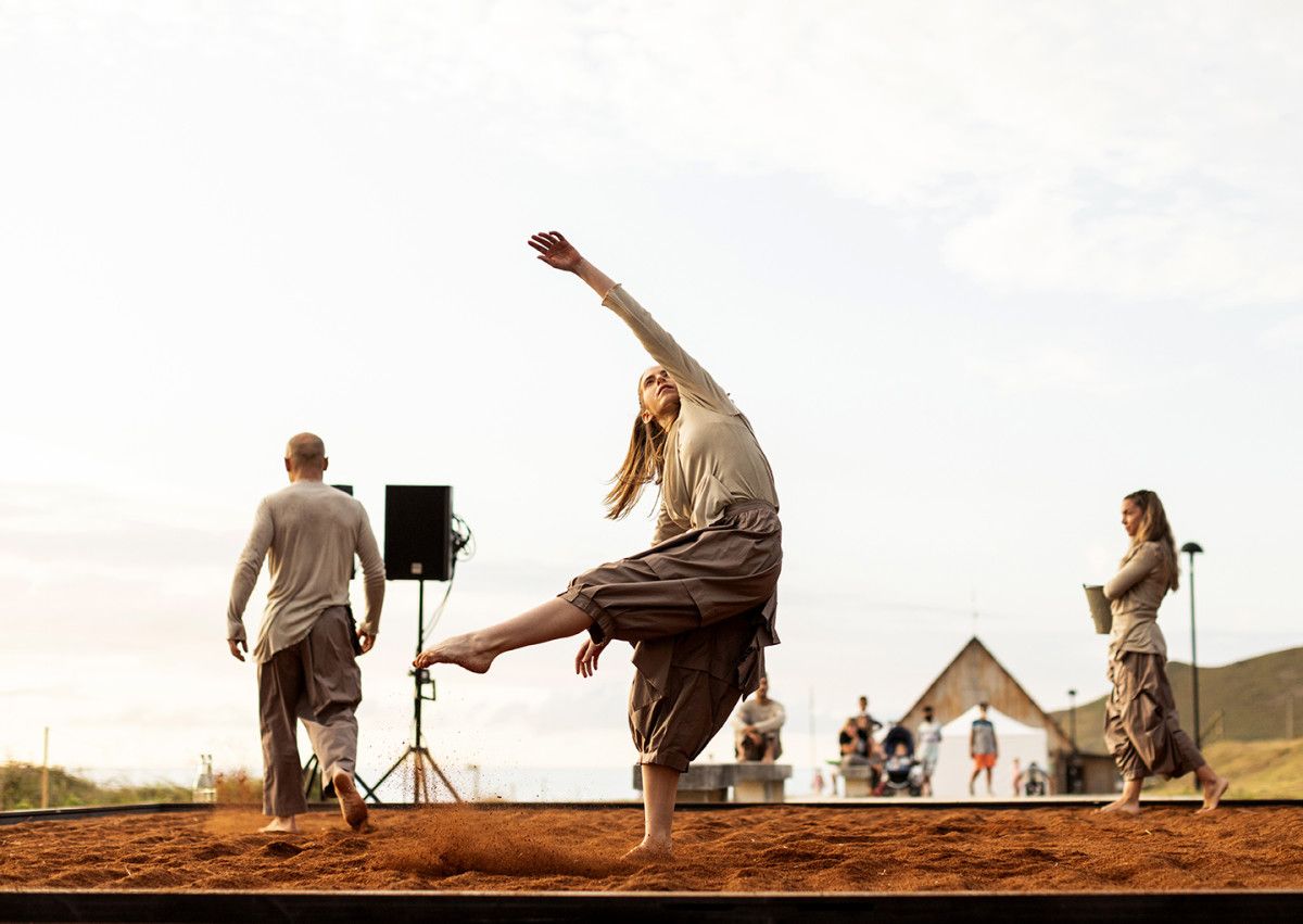 La compañía Nova Galega de Danza participa en el programa de la Deputación de Pontevedra 'Bailando a Terra'