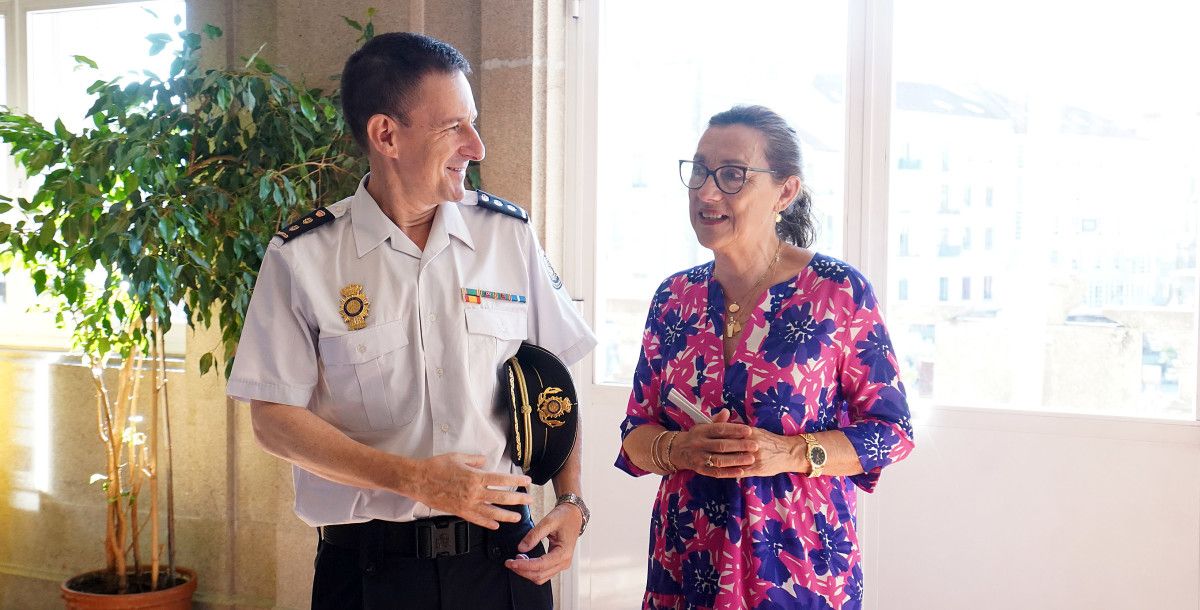 Maica Larriba recibe a Juanjo Díaz Jiménez