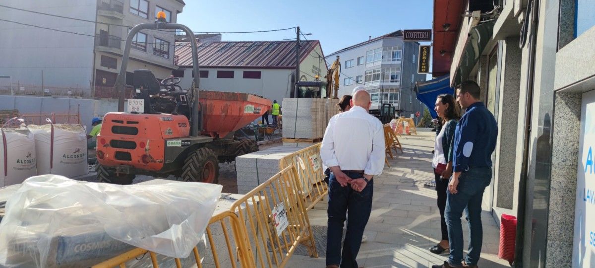 Visita á obra de remodelación da contorna do Mercado de Seixo 