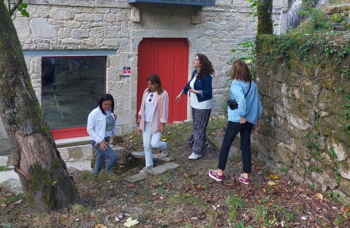 Representantes do PSOE nos Baños de San Xusto 