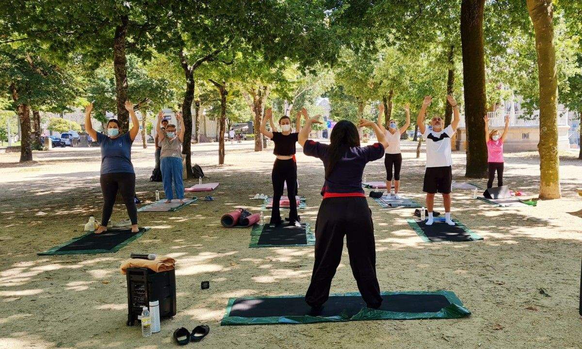 Talleres de ioga e meditación promovidos por A Vida é Movernos