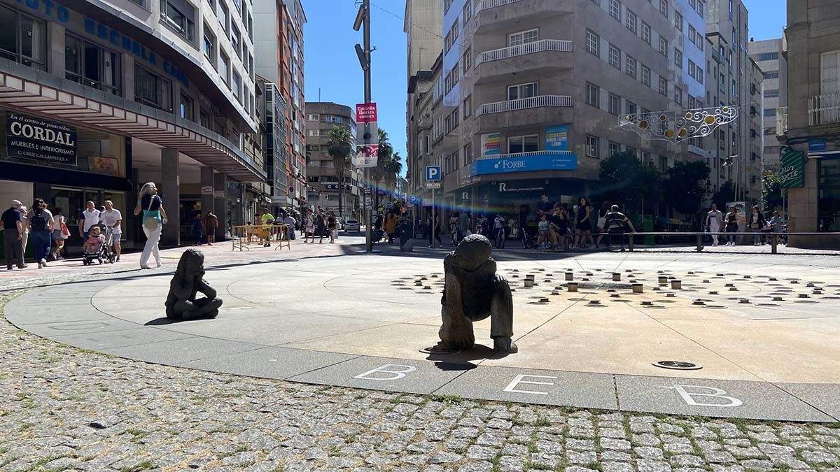 El conjunto escultórico de la Fuente de los Niños, sin la niña con el aro