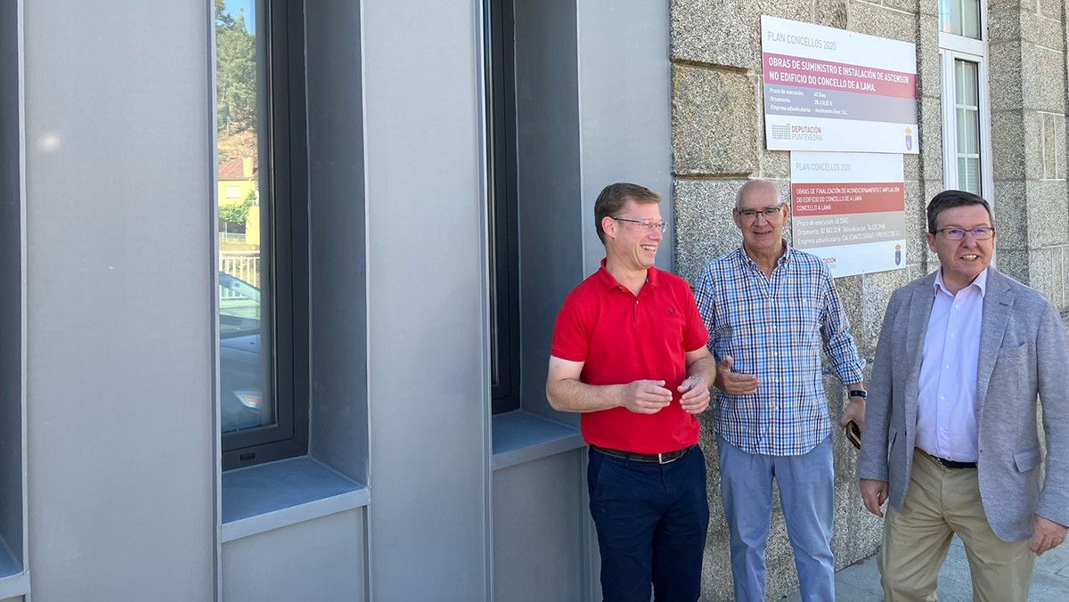 Nueva casa consistorial de A Lama