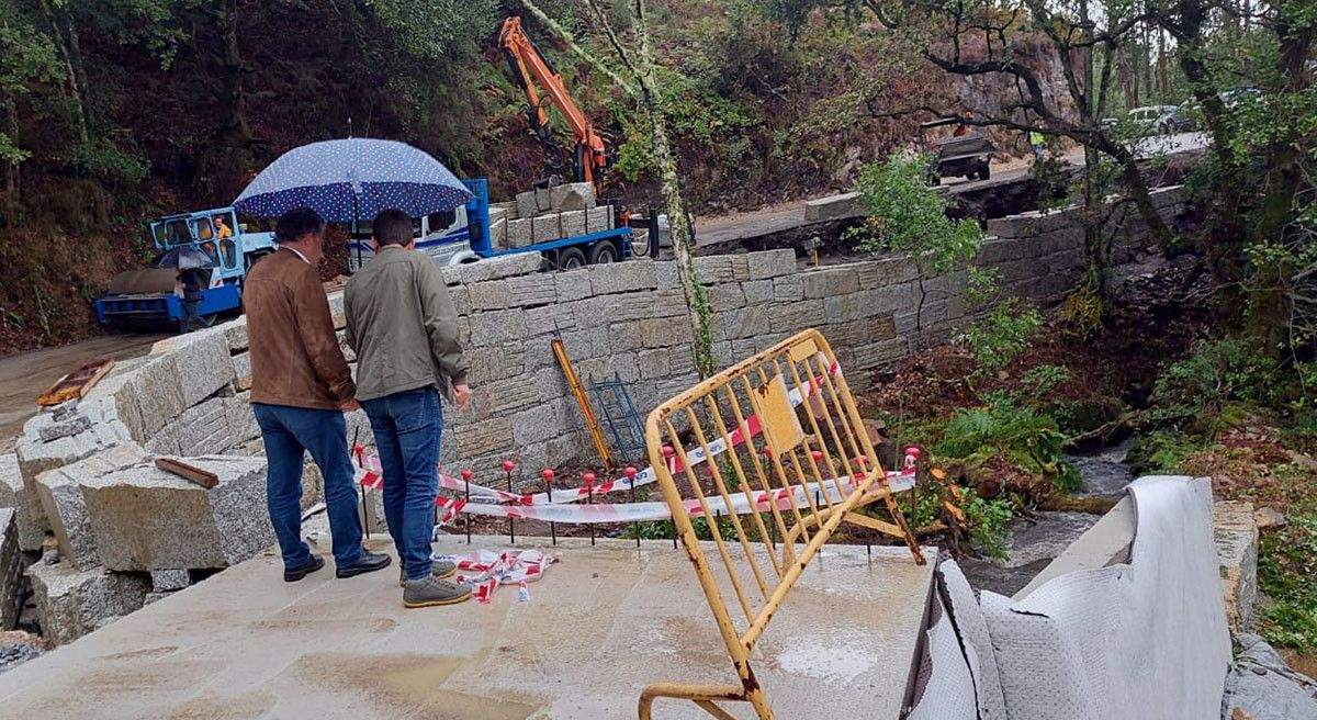 Obras del nuevo puente en el acceso a Peralba