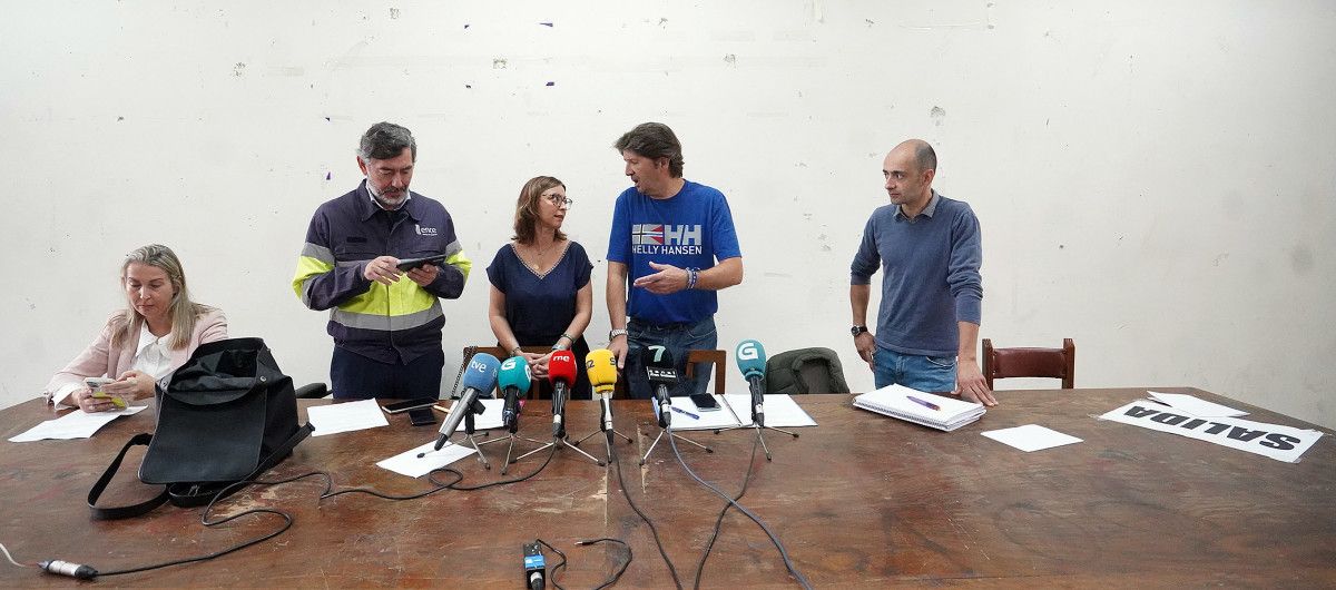 Os presidentes dos Comités de Fábrica e Oficinas Centrais de Ence e representantes das empresas auxiliares