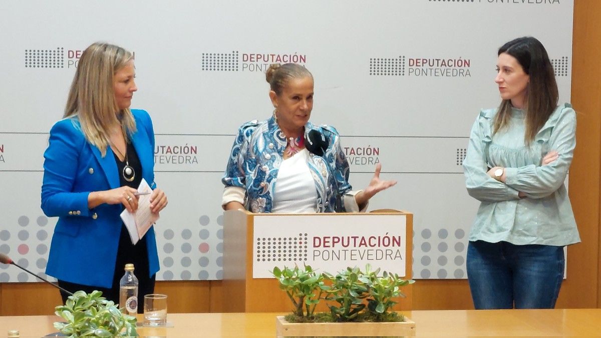 María Cadaval, Carmela Silva e Victoria Alonso