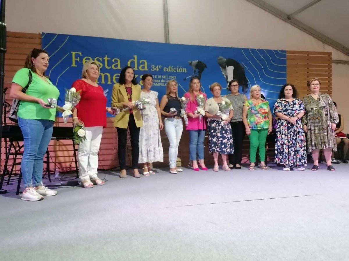 Homenaxe ás mariscadoras na Festa da Ameixa 2022
