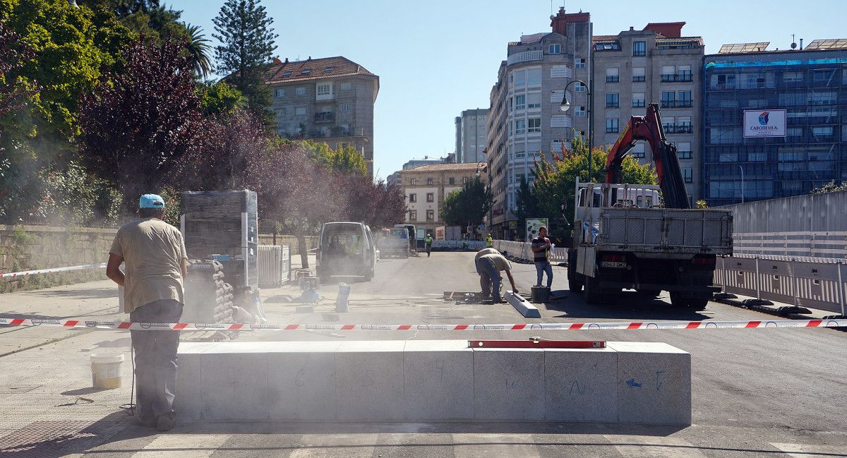 Instalacións das pezas do 'skatepraza'