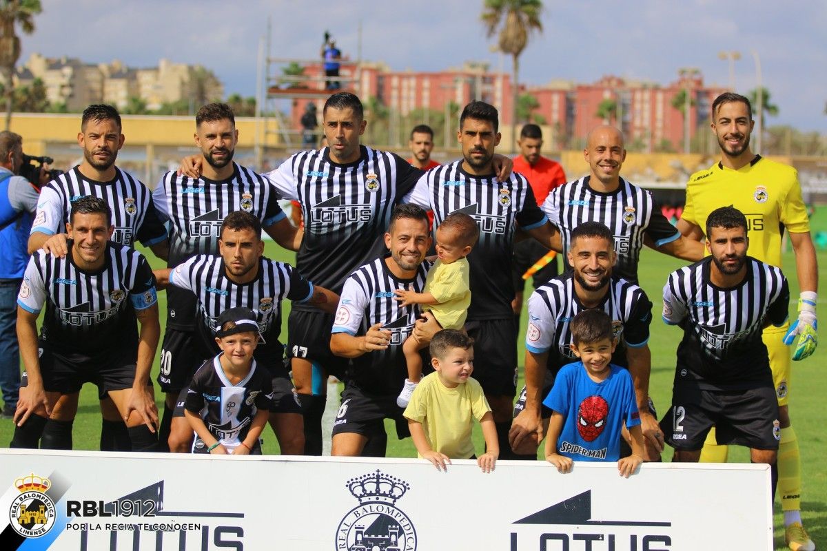 Once inicial de la Balompédica Linense en su último partido de liga