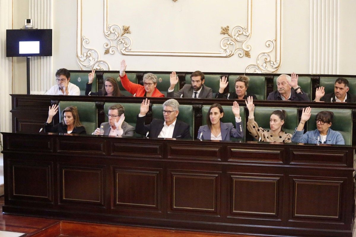 Pleno da Deputación de Pontevedra
