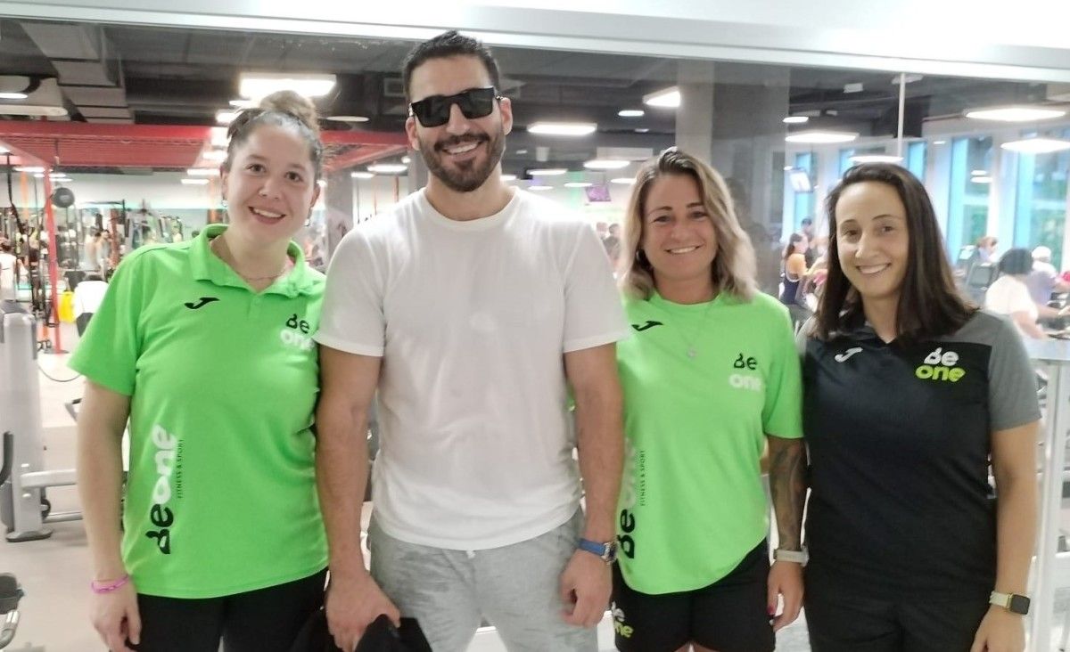 O actor Míguel Ángel Silvestre, no Complexo Deportivo de Campolongo