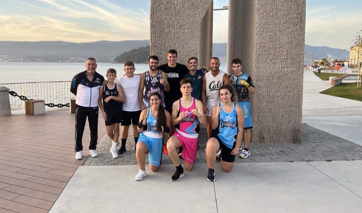 Visita a Marín do boxeador profesional australiano Jason 'Prince' Medawar