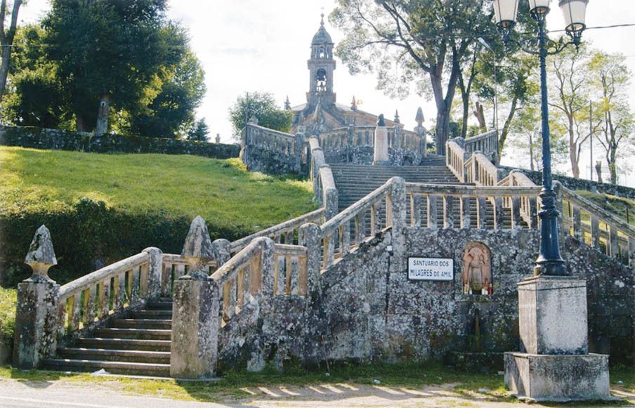 Santuario de los Milagres de Amil, en Moraña