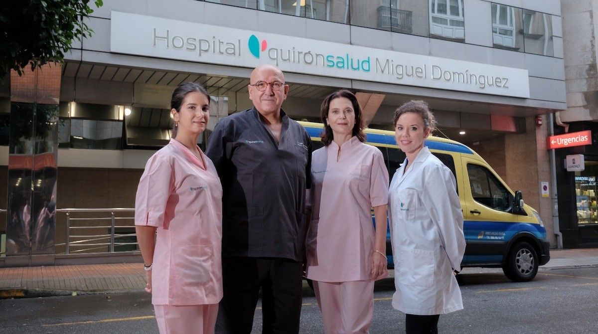 Equipo da unidade de cirurxía maxilofacial e odontoloxía