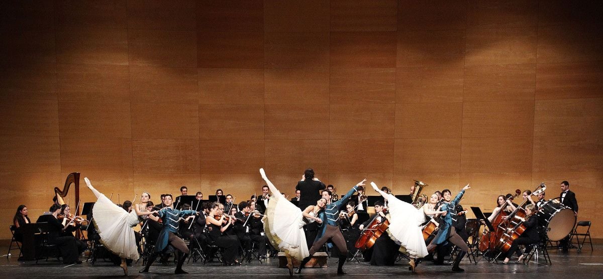 Concierto de Año Nuevo de la Filharmónica Cidade de Pontevedra en el Pazo da Cultura