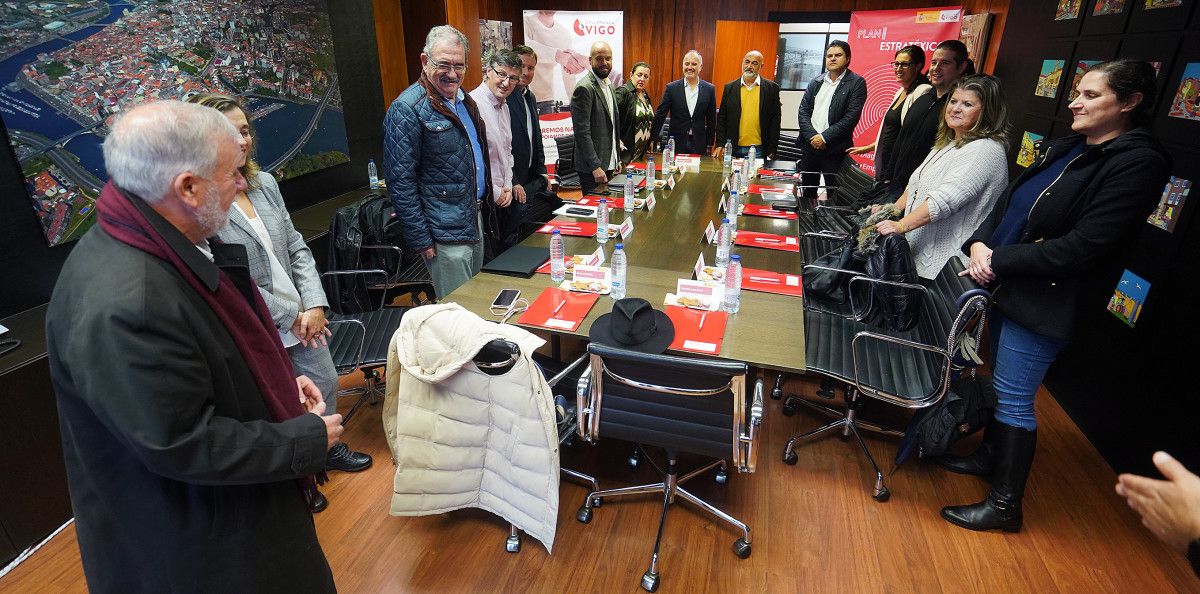 Reunión de trabajo de Zona Franca con agentes socioeconómicos de Pontevedra