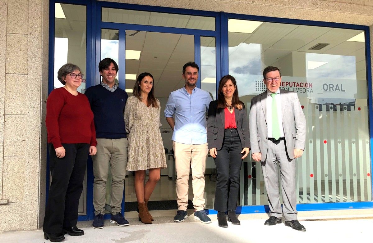 Entrada a la nueva oficina del ORAL en Sanxenxo