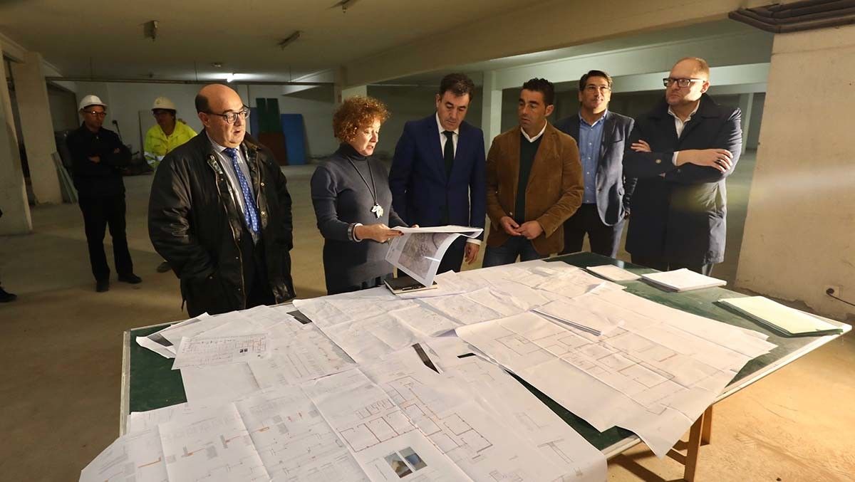 Visita de Román Rodríguez ás obras de ampliación do IES Luis Seoane