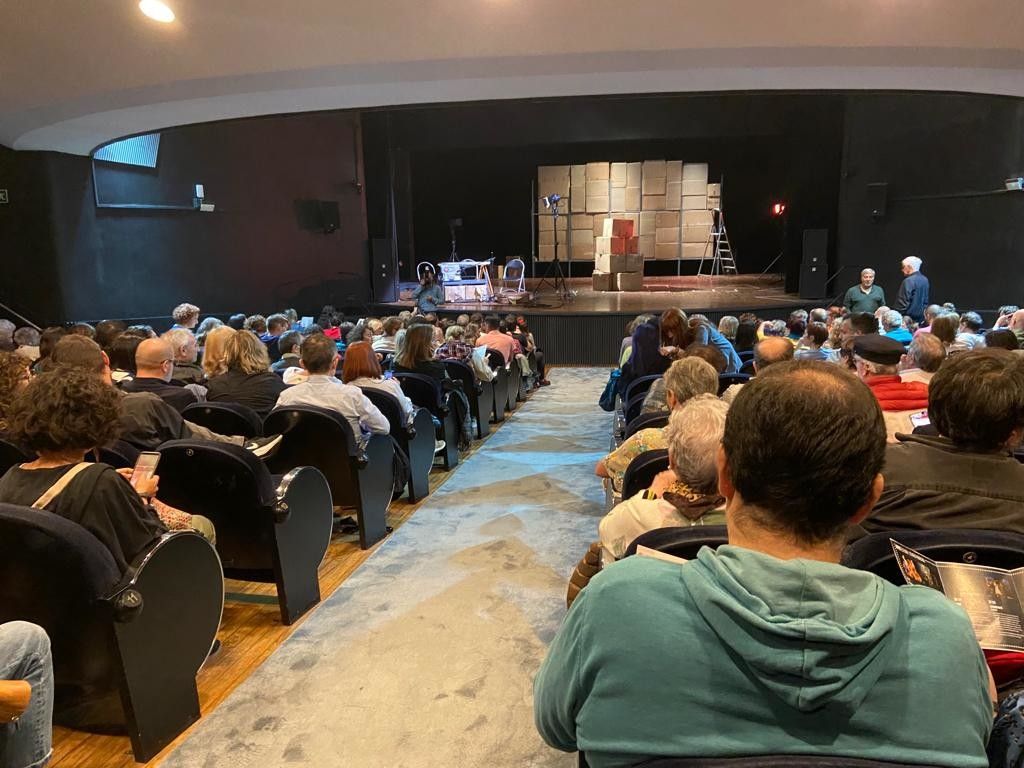 Público no Teatro Principal