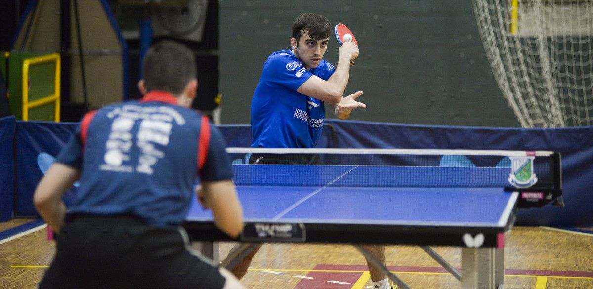 Partido de Superdivisión masculina entre TM Monte Porreiro e Collado Mediano TM