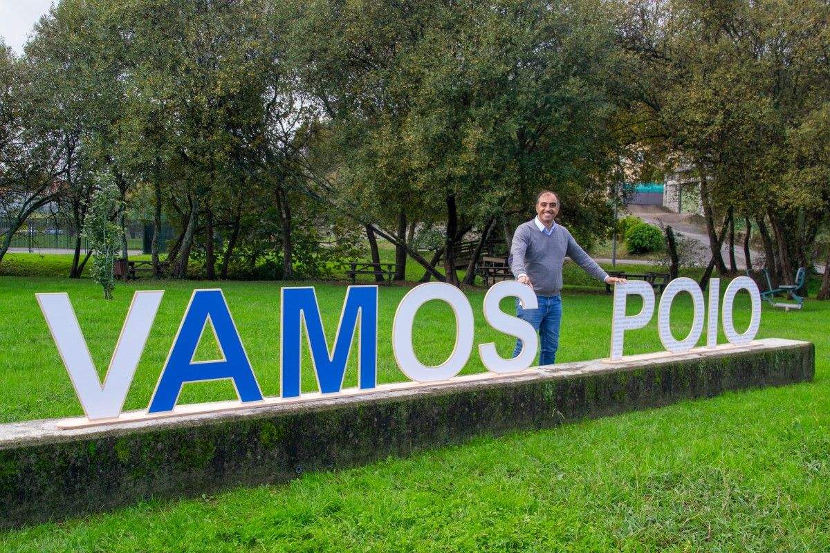Ángel Moldes presenta el lema de su precampaña 'Vamos Poio'