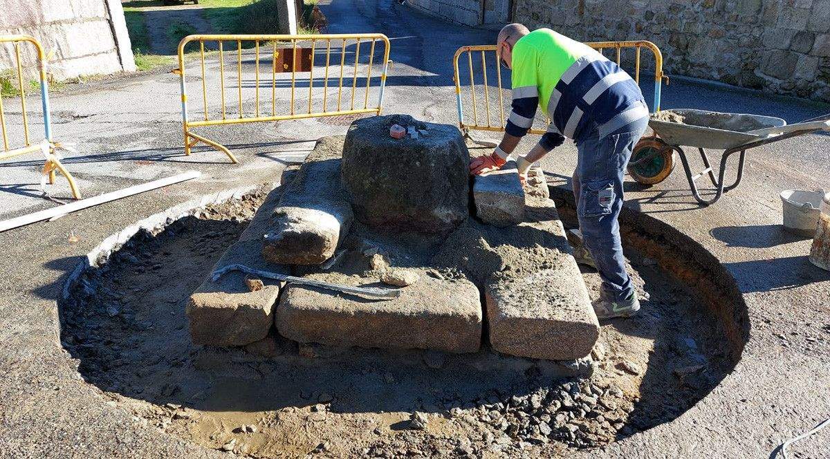 Restauración del crucero de Meuterrón, en Verducido