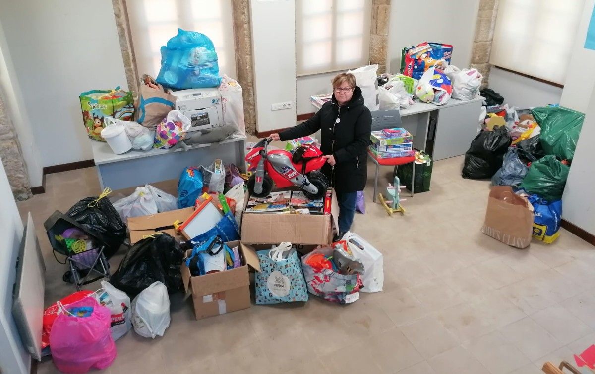 Juguetes de la campaña solidaria 'Ningunha crianza sen sorriso'