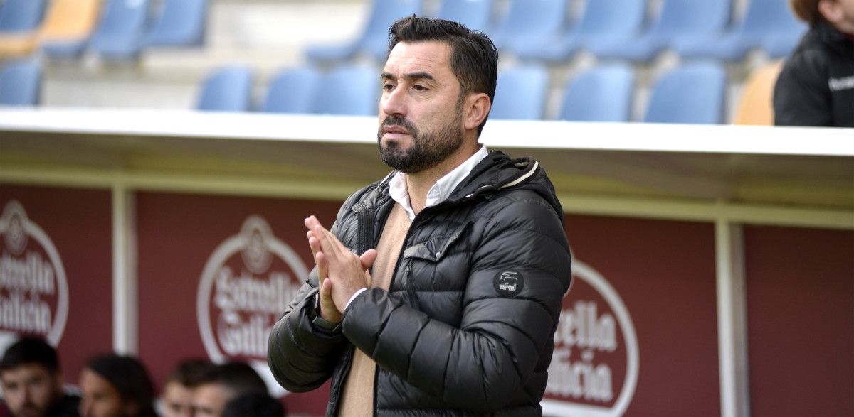 Antonio Fernández, adestrador do Pontevedra CF