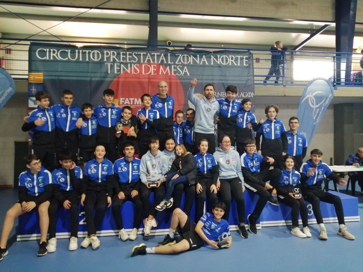 Integrantes del TM Monte Porreiro que participaron en el preestatal de Narón