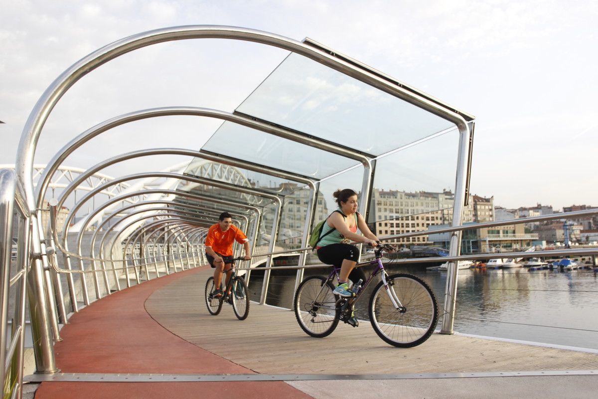 Carril bici na Ponte das Correntes