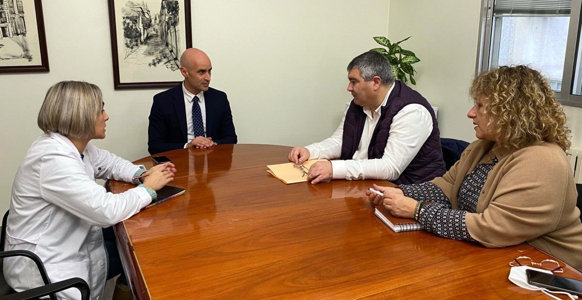 O xerente da área sanitaria anuncia a incorporación dun pediatra e un efectivo de servizos xerais á Atención Primaria de Ribadumia