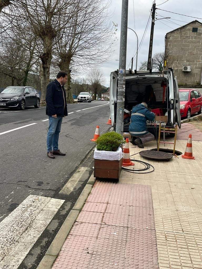 Instalación de fibra óptica en Cerdedo-Cotobade