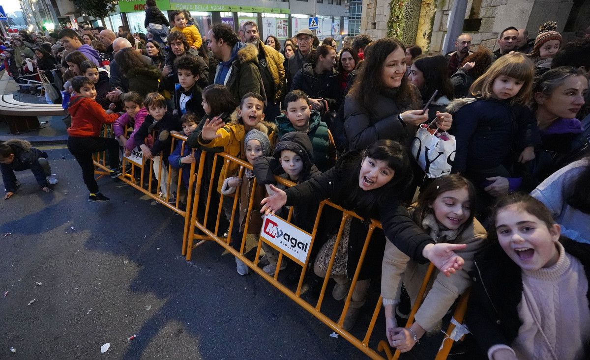 Cabalgata de los Reyes Magos por las calles de Pontevedra 2023