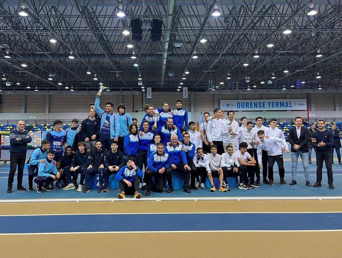 Podio masculino da Copa Xunta de pista cuberta
