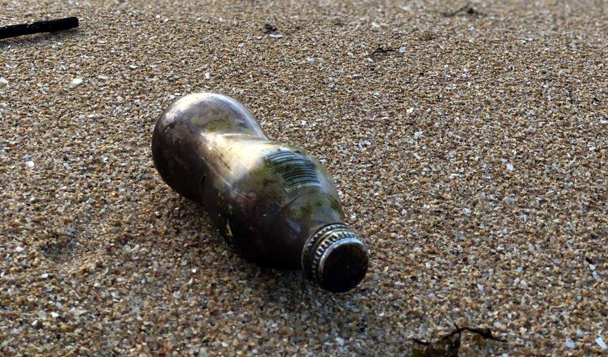 Botella de Coca-Cola donde apareció el mensaje