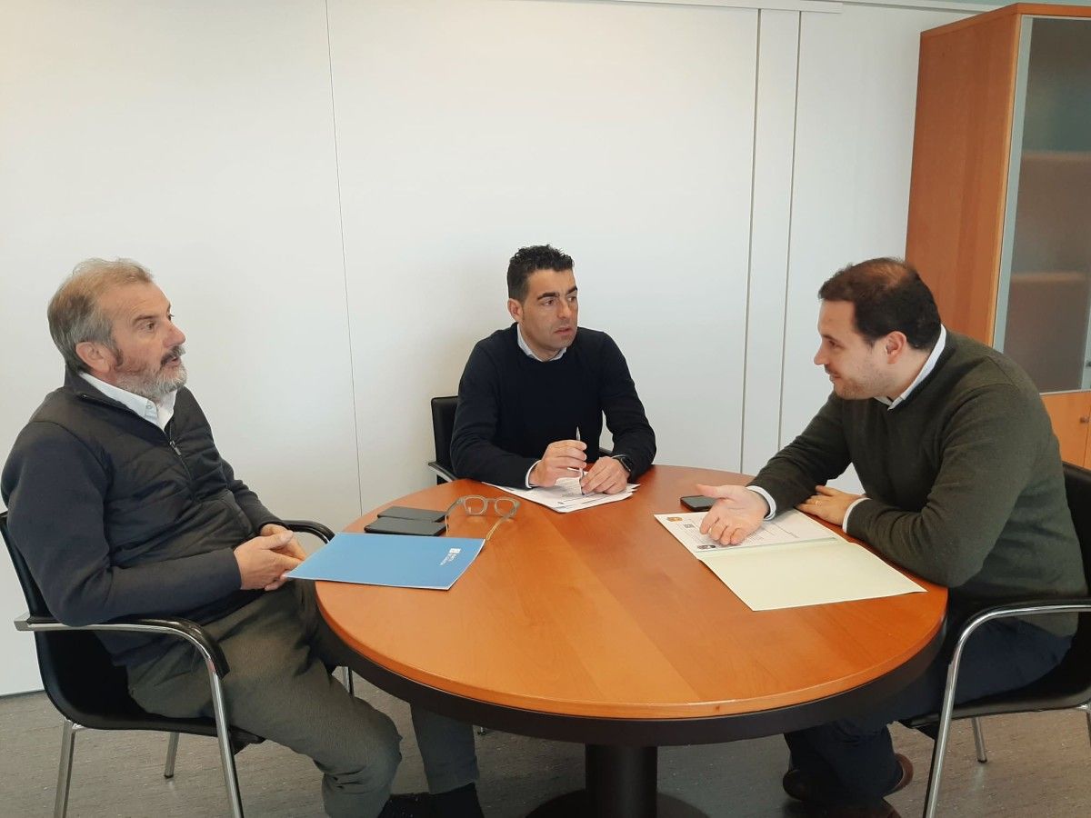 González Juanatey, Luis López e Jorge Cubela