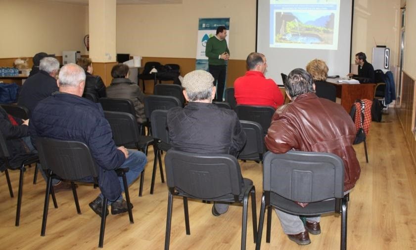 Presentan a las comunidades de aguas vecinales los resultados de los estudios técnicos del Plan de Abastecimiento Autónomo de Galicia