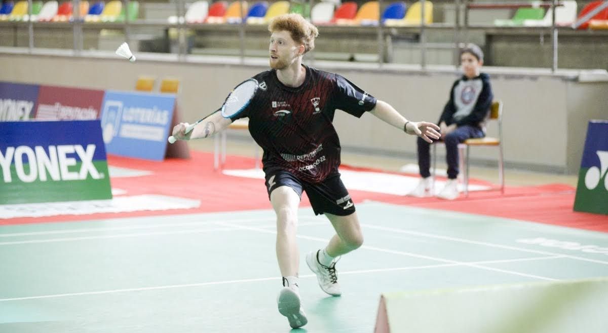 Partido disputado polo Bádminton Ravachol Pontevedra
