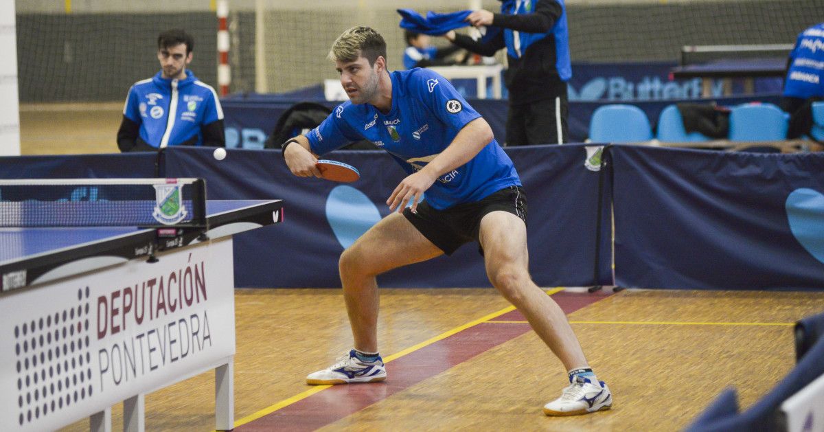 Partido de Superdivisión Masculina entre el Tenis de Mesa Monte Porreiro y el L'Escala