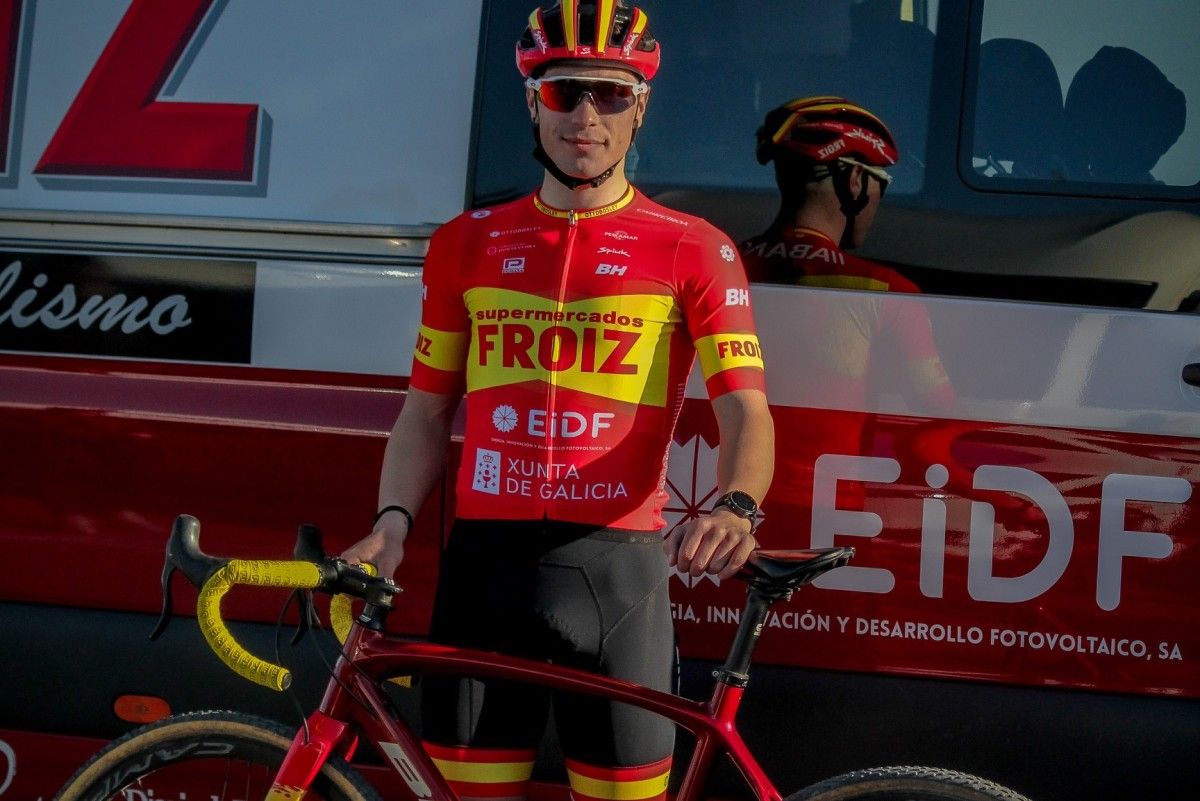 Gonzalo Inguazo, ciclista do G. D. Supermercados Froiz