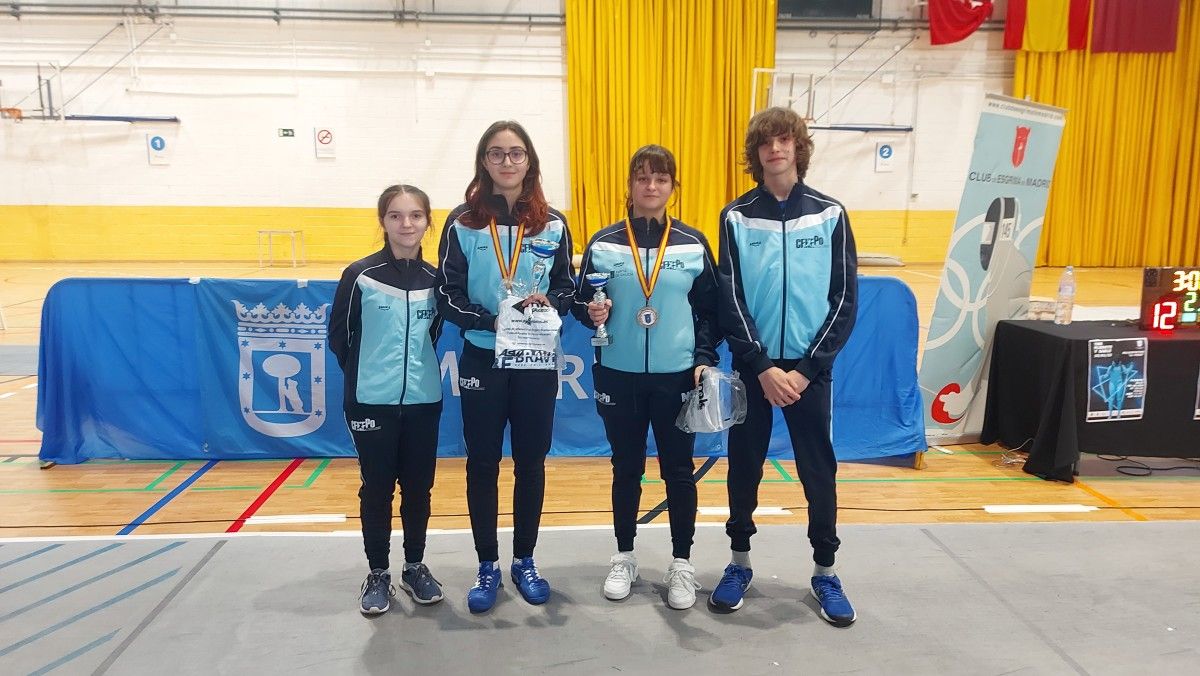 Tiradores de categoría cadete da Escola Hungaresa