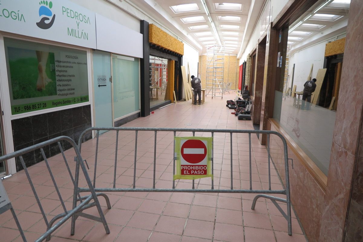 Cierre de la entrada de las Galerías Oliva desde Gutiérrez Mellado