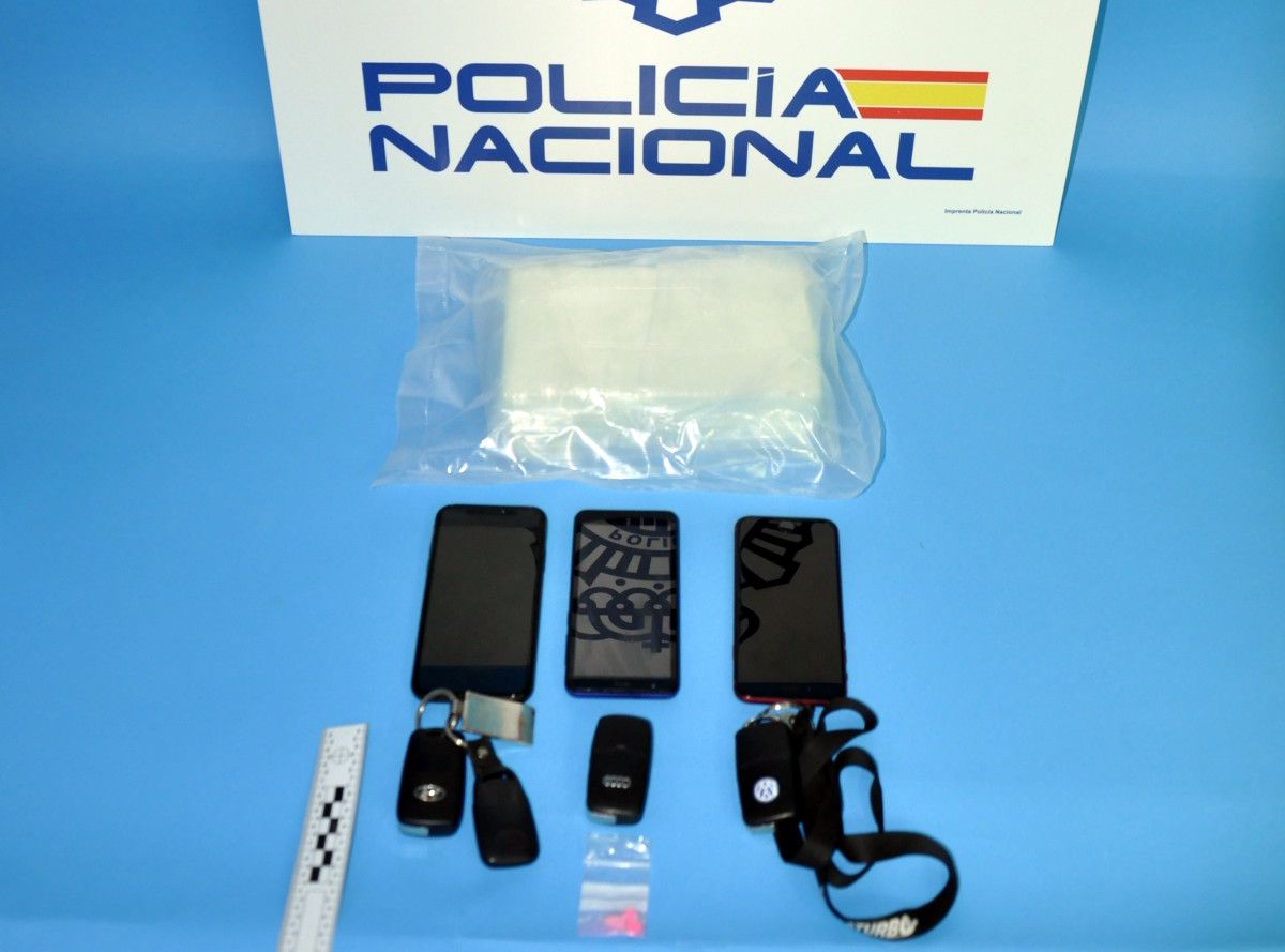 Material incautado por la Policía Nacional en la operación "Jubilado"