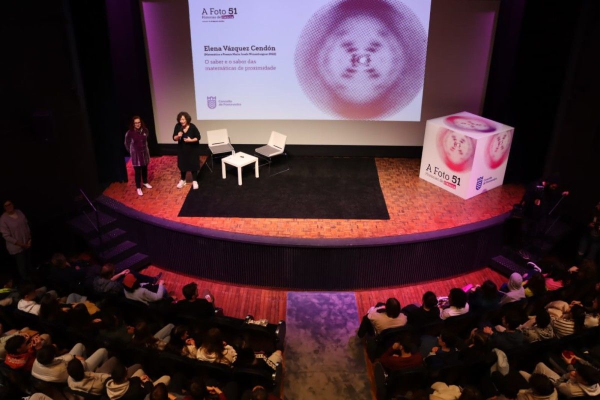 El Teatro Principal se llenó en la apertura del ciclo A Foto 51
