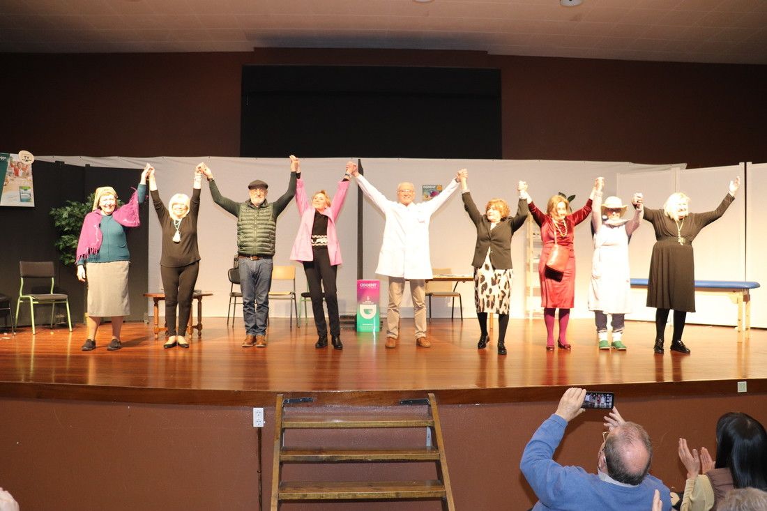 "A consulta do doutor", representada polo grupo de teatro da Uned Senior