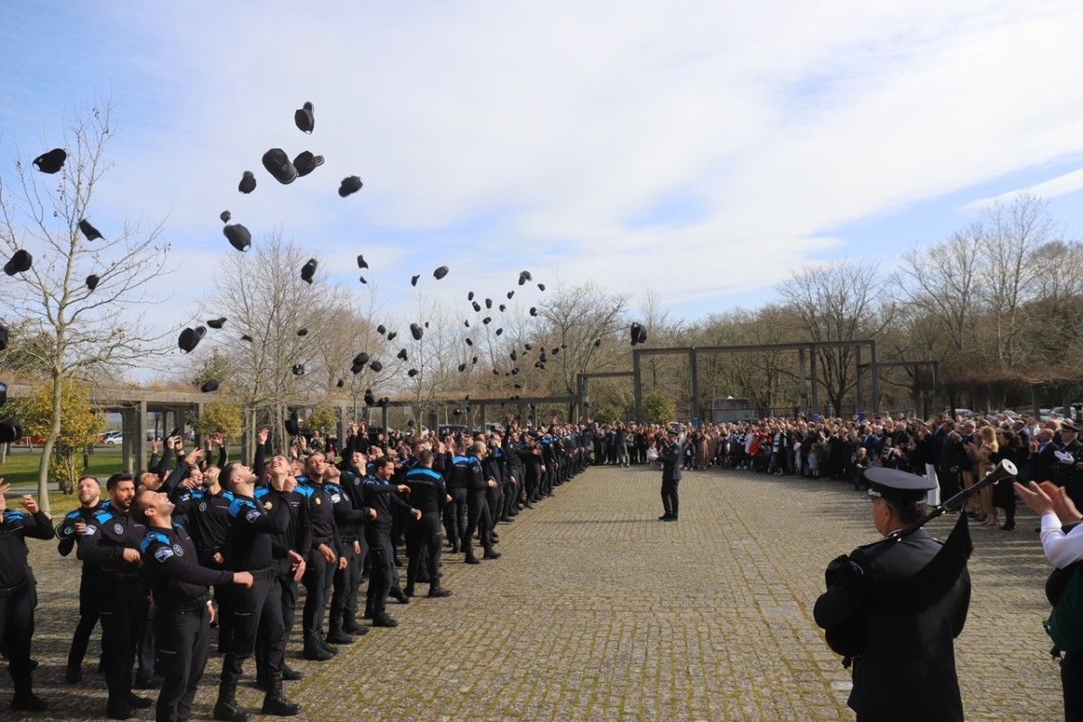 Acto de graduación de agentes de la Policía Local en la AGASP
