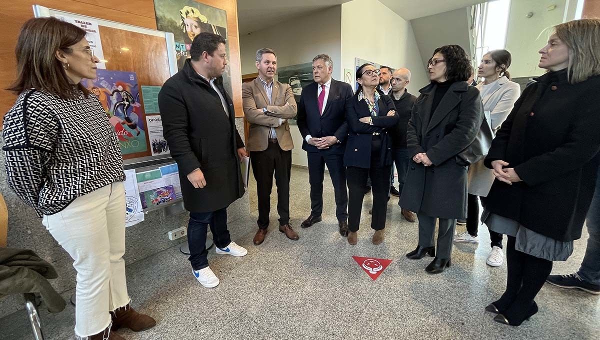 Visita de José Miñones e Telmo Martín ao Pazo Emilia Pardo Bazán